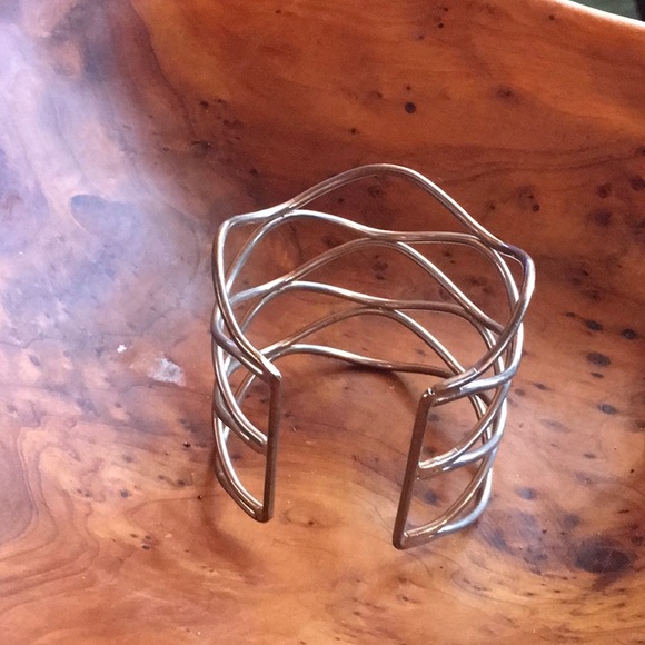 Wire Cuff Bracelet - Picture 3 of 6